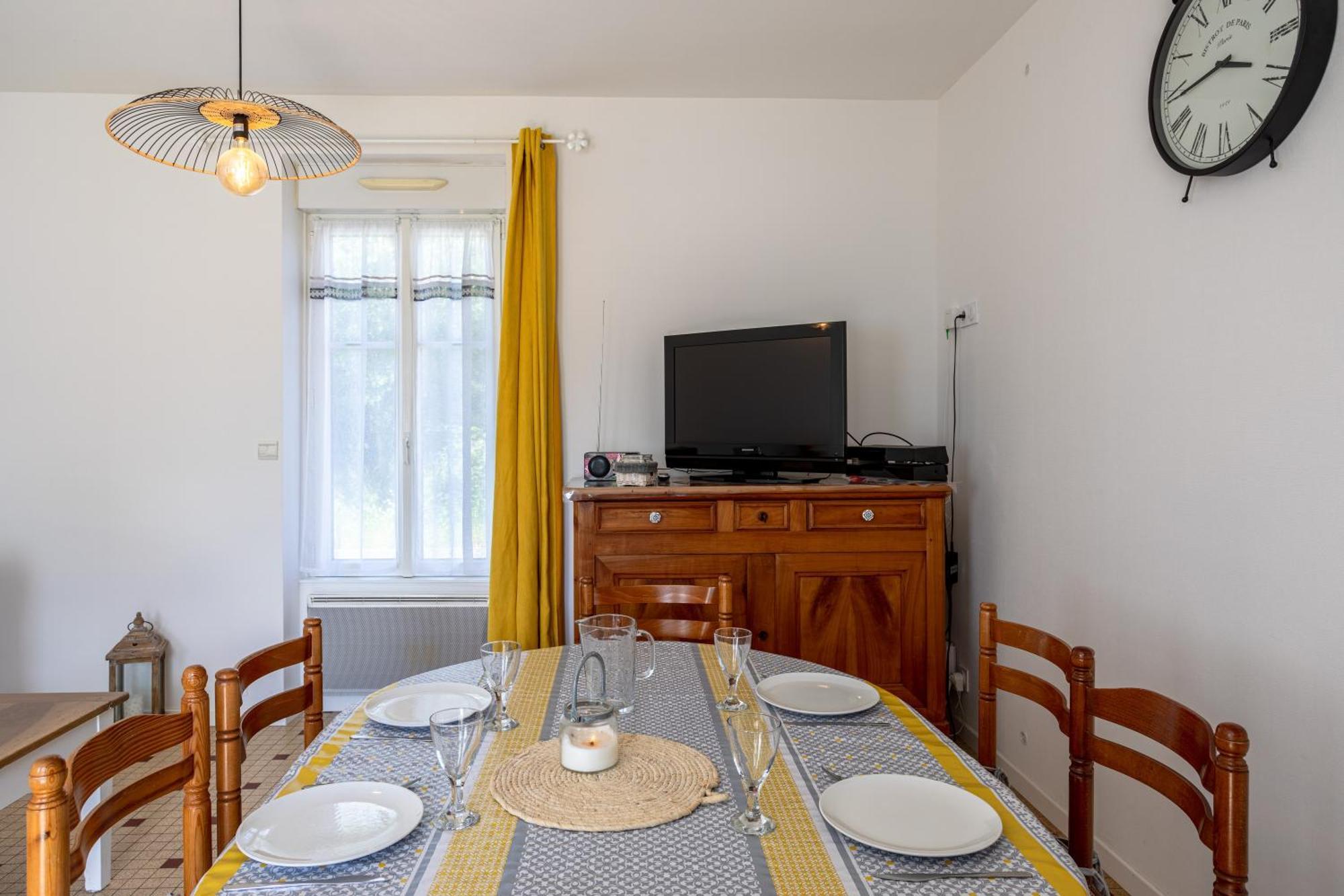 Au Milieu Des Vignes Casa vacanze Chateauthebaud